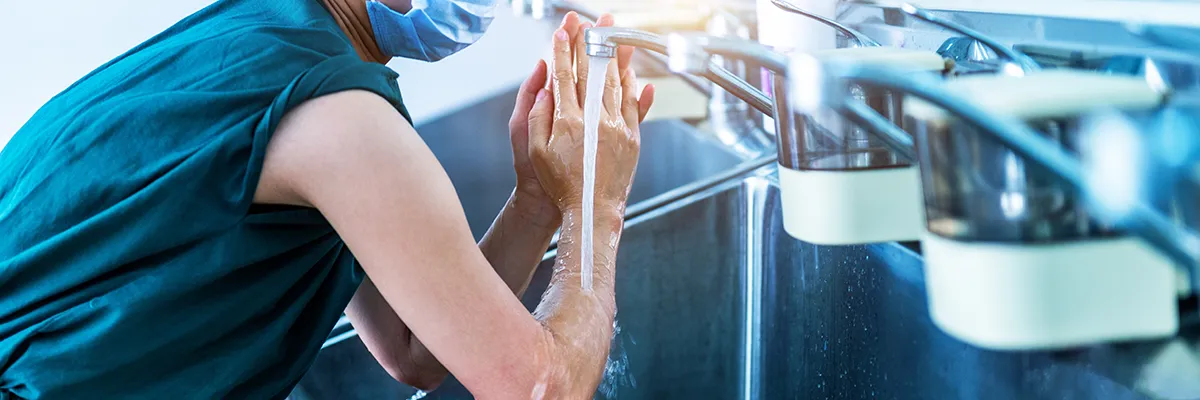 Menos agua, más higiene: el nuevo reto de los centros de salud