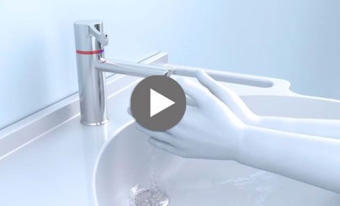 Ergonomía: grifo mezclador con apertura y cierre secuenciales en el agua fría