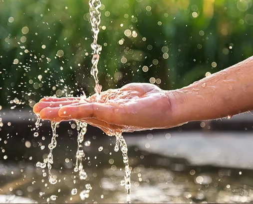Calcule fácilmente la cantidad de  m3 de agua que ahorra con nuestra grifería